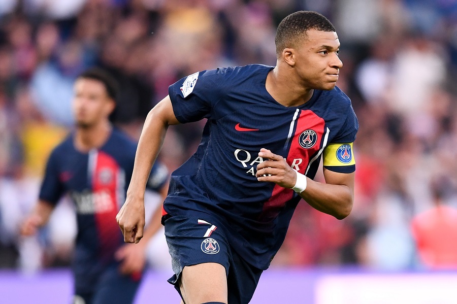 Sự nghiệp của Mbappe phát triển rất đúng lộ trình