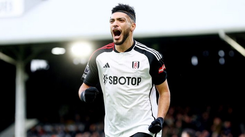 Raul Jimenez từng nổi danh tại Ngoại Hạng Anh và đang cống hiến tại Fulham Raul Jimenez từng nổi danh tại Ngoại Hạng Anh và đang cống hiến tại Fulham