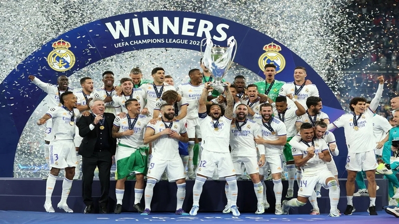 Và là đội bóng vô địch Champions League Và là đội bóng vô địch Champions League