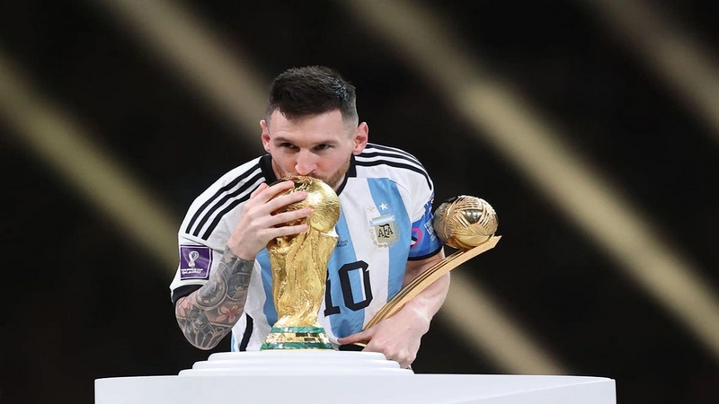 Tất nhiên không thể nào thiếu được Messi