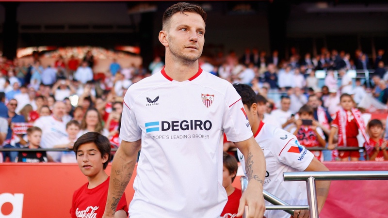 Thực sự cầu thủ Ivan Rakitic cũng là một cá tính rất đặc biệt