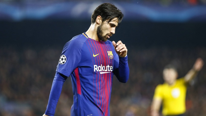 Nhưng sự nghiệp của anh có dấu hiệu lụi tàn từ khi đến với Barca