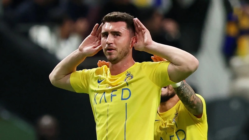 Nhưng khi đang đỉnh cao thì cầu thủ Aymeric Laporte lại đến với giải đấu Ả Rập để chơi bóng