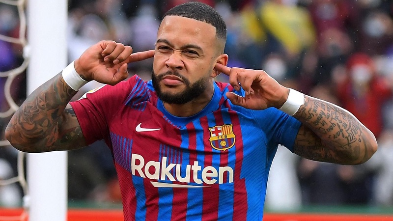 Anh cũng thất bại khi quyết định đến Barca